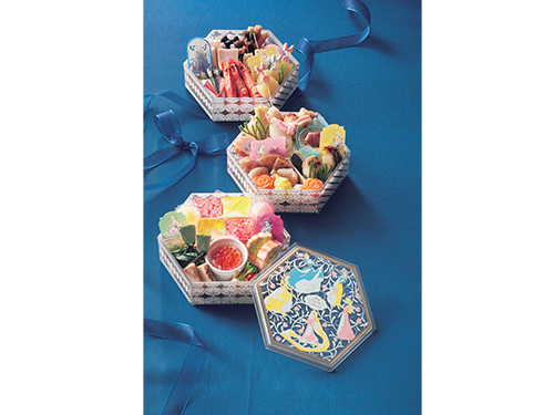 千趣会が販売する「おせち・ディズニープリンセス・三段重」